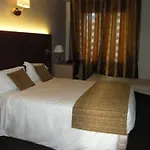 Cit'hotel Saint-pierre 3* Viré