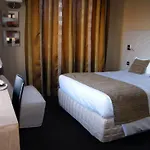 Cit'hotel Saint-pierre Hotel Viré