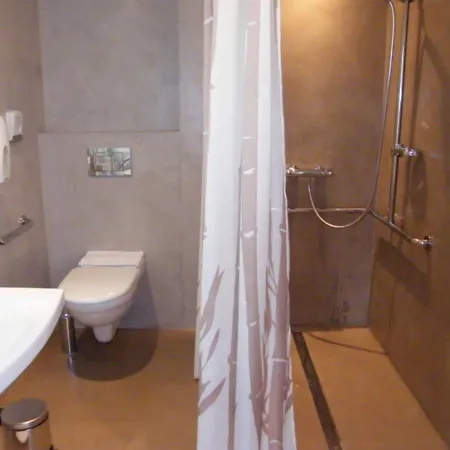 Cit'hotel Saint-pierre Viré