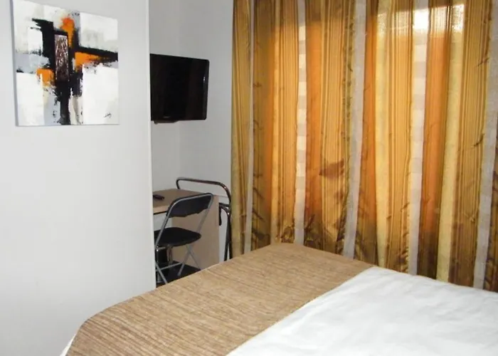 Cit'hotel Saint-pierre Vire-Normandie